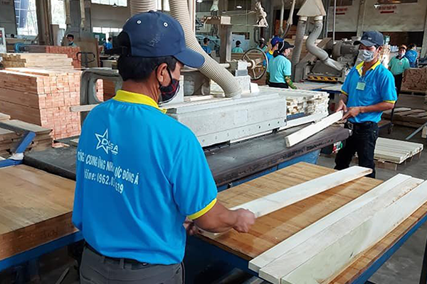 Cung Ung Lao Dong Thoi Vu 600 400